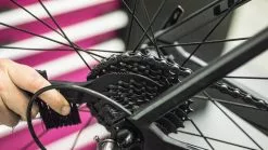 Muc-Off Set De 3 Cepillos -Bicicletas Ventas 2023 muc off set de 3 cepillos 5